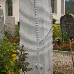 grabstein17.jpg